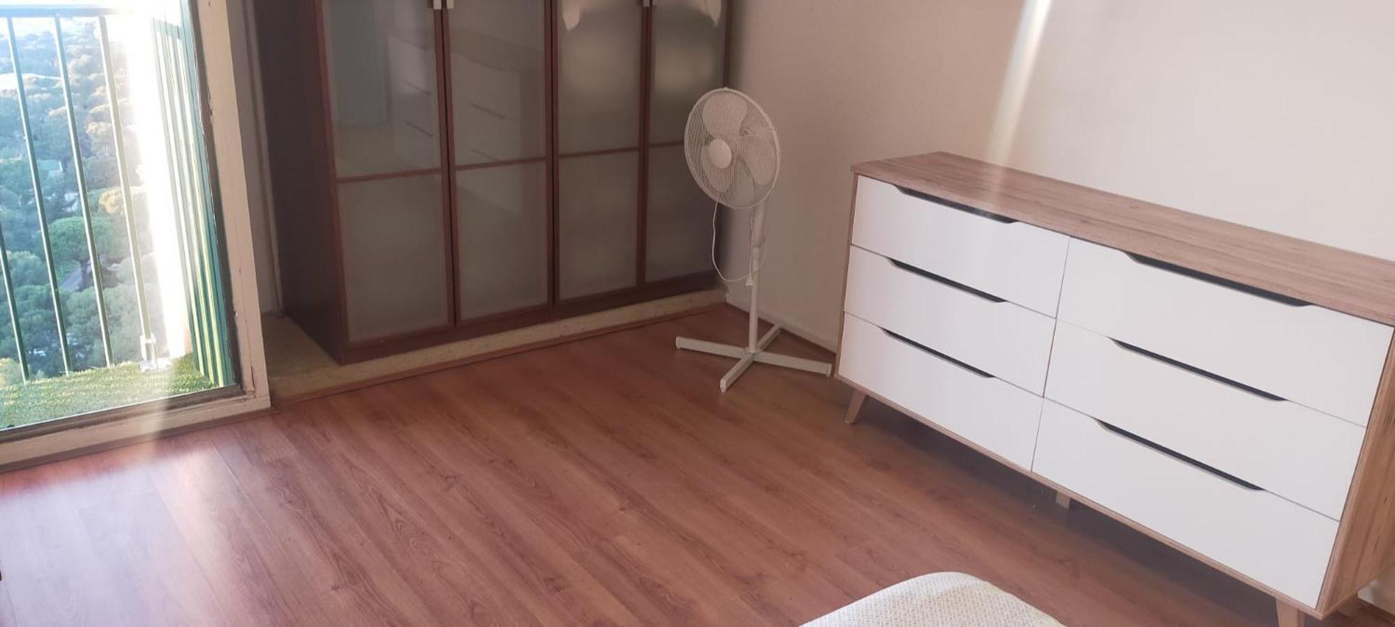 **** Roy D Espagne, Up To 7 People, View In Safe **** Appartement