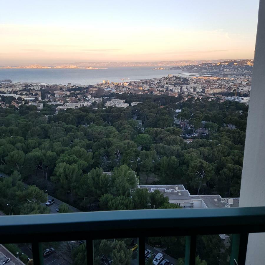 Apartment Vue Et Montagne Dans Parc Du Roy D'espagne, Up To 7 People Marseille